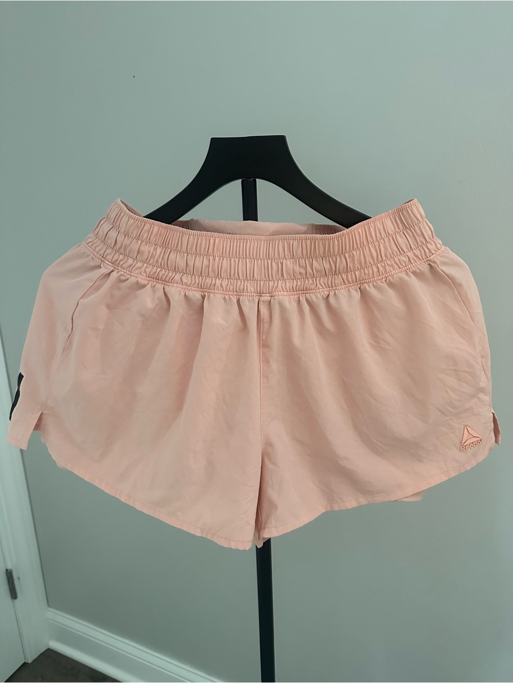 Reebok Women’s Pink Running Shorts Built-In Brief Liner Size Medium